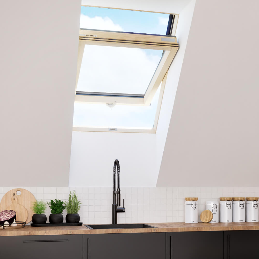 Holzdachfenster in der Küche