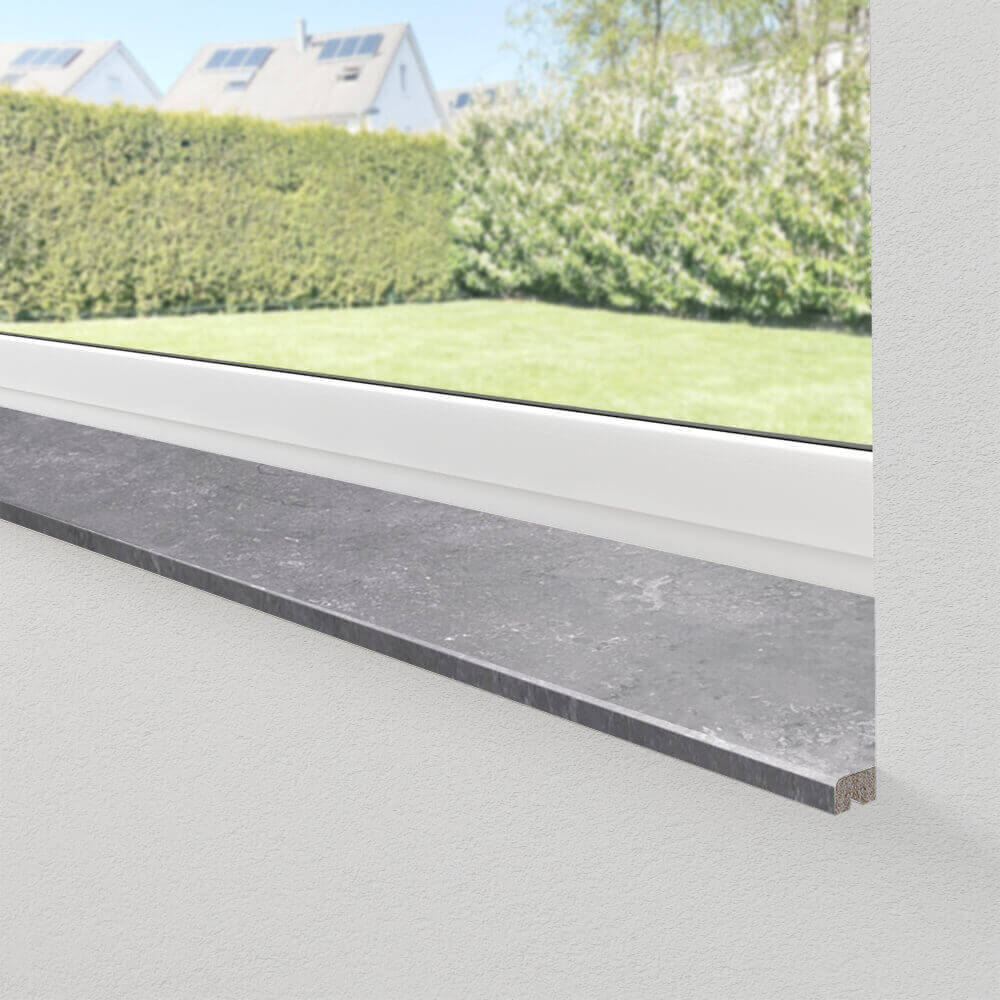 Fensterbank Werzalit compact in Basalt Einbau