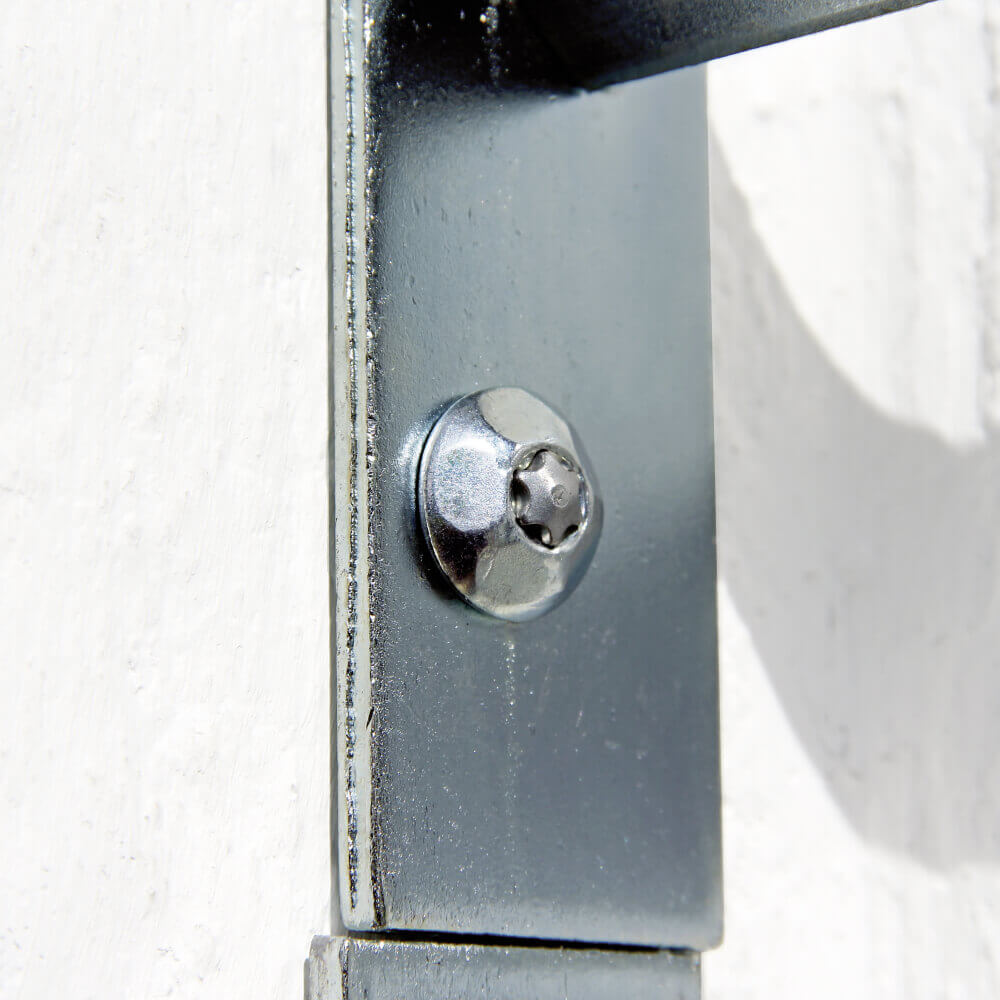 Fenstergitter Wien Laibungswinkel mit Sicherheitsschraube