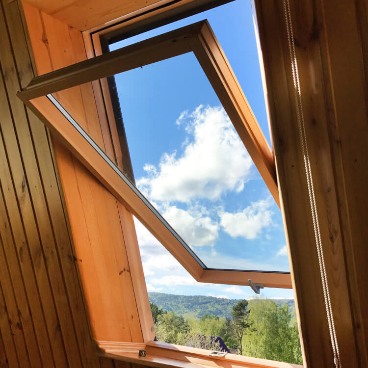Drehfenster Dach