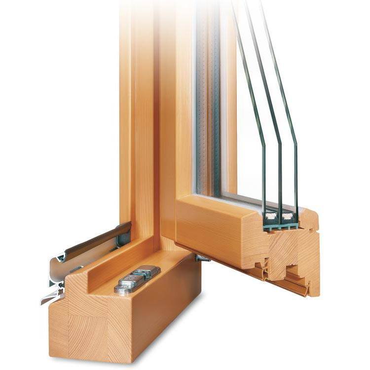 Holzfenster Classic IV 78 geöffnet mit Regenschiene in Kiefer
