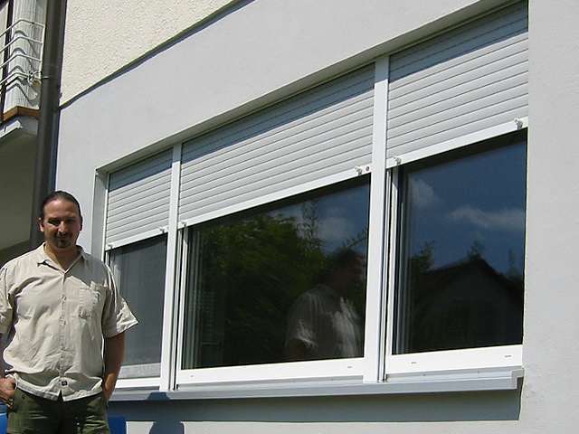 Fenster mit integriertem Rollladen