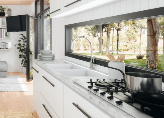 Langes Schiebefenster